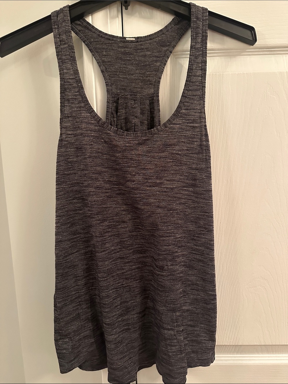 Lululemon Space Dye Gray Lightweight Tank with Open Slits in Back- Women’s 6